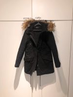 Damen Parka Jacke sportlich tailliert schwarz 42 XL Pelzkragen Wandsbek - Hamburg Bramfeld Vorschau