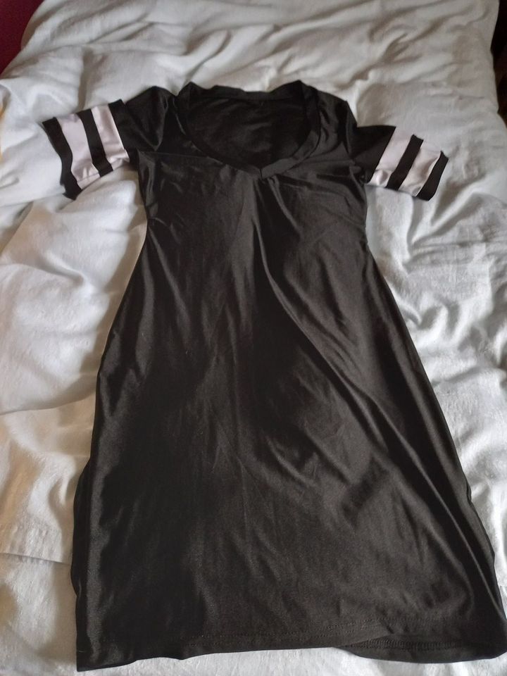 Suuuuperpreis: Sommerliches Kleid/ schwarz- weiß für 2 €! in Frohburg