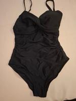Badeanzug NEU!  DKNY   Gr.38  Fb.schwarz Nordrhein-Westfalen - Krefeld Vorschau