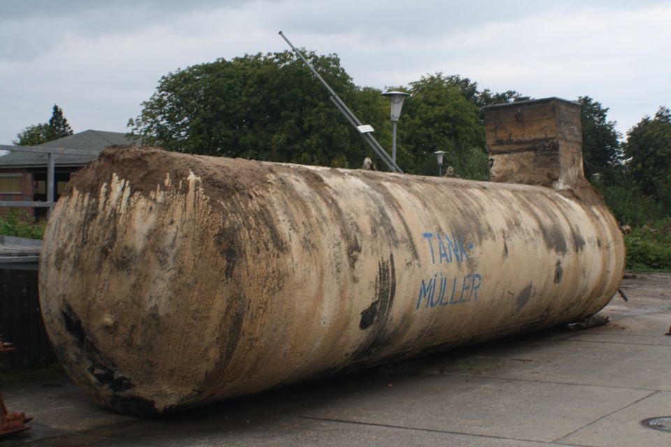 20.000 Liter Erdtank Löschwassertank Lagertank Wassertank in Bautzen