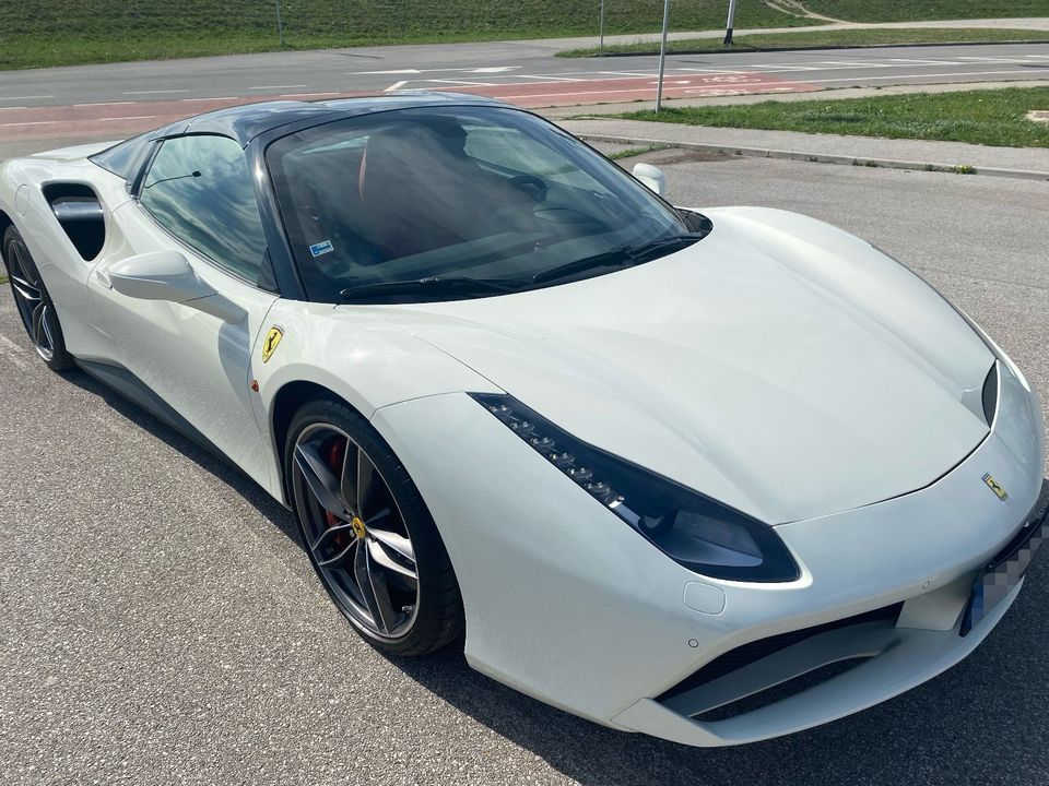 Ferrari 488 Spider Spider in Passau