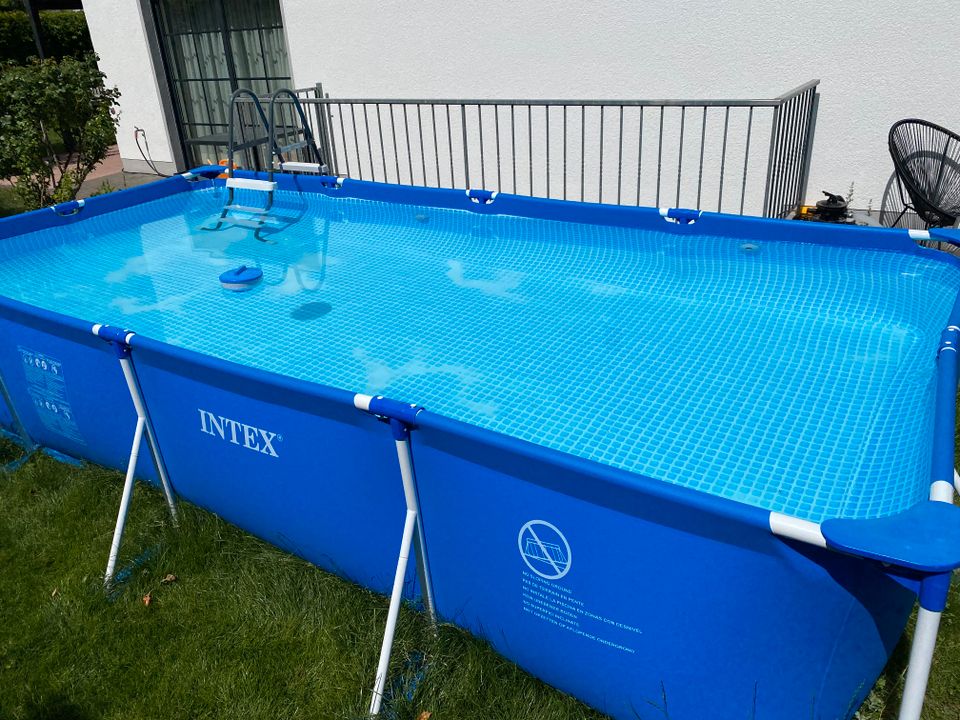 Intex Pool 450x220x84cm in Alfter