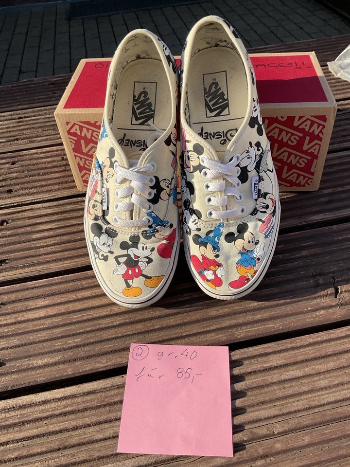 Vans Disney Schuh Sammlung ❤️ in Dortmund