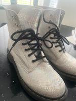 Dr. Martens inklusive Versicherter Versand Brandenburg - Rathenow Vorschau