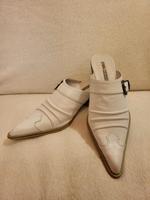 Buffalo Clogs Cowboy Absatz Schuhe weiß NEU 41 Hessen - Groß-Umstadt Vorschau
