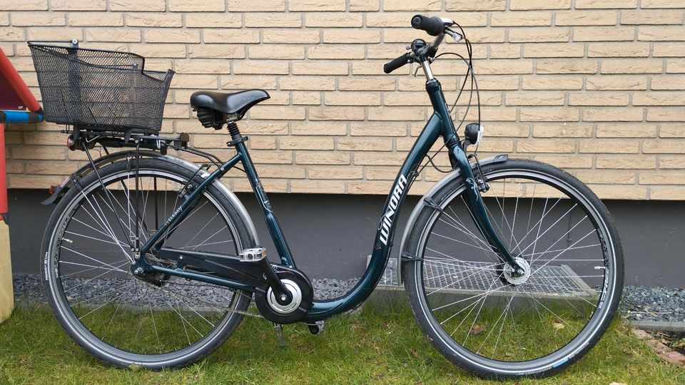 Winora Damenrad / Citybike 28 Zoll in Preetz