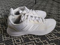 Damen Adidas Turnschuhe Grösse 40 Hessen - Nidderau Vorschau