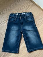 C&A Shorts Jeans dunkelblau Gr.140 wie neu Sachsen-Anhalt - Weißenfels Vorschau