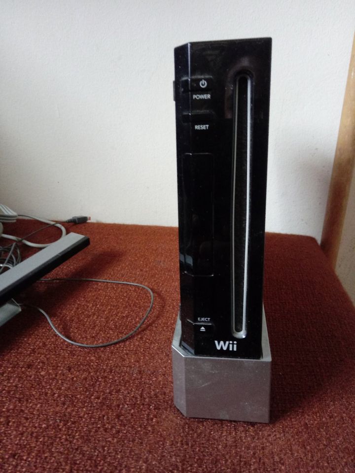 Nintendo Wii Komplettpaket mit Spiele, Balanceboard uvm. in München