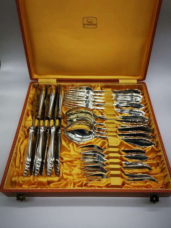 Besteck Set aus 800 Silber 24 Teilig Klinkosch mehr als 1KG in Randersacker
