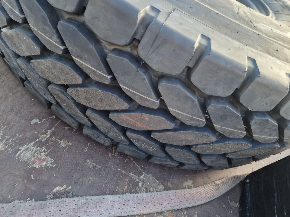 Magna MA03 All Terrain Crane Tyre 445/95R25 in Neuss