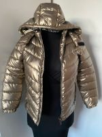 Jacke Gr.140 Guess neuwertig warm Hessen - Wiesbaden Vorschau