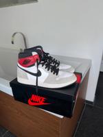Jordan 1 Retro High Light smoke grey Niedersachsen - Wedemark Vorschau
