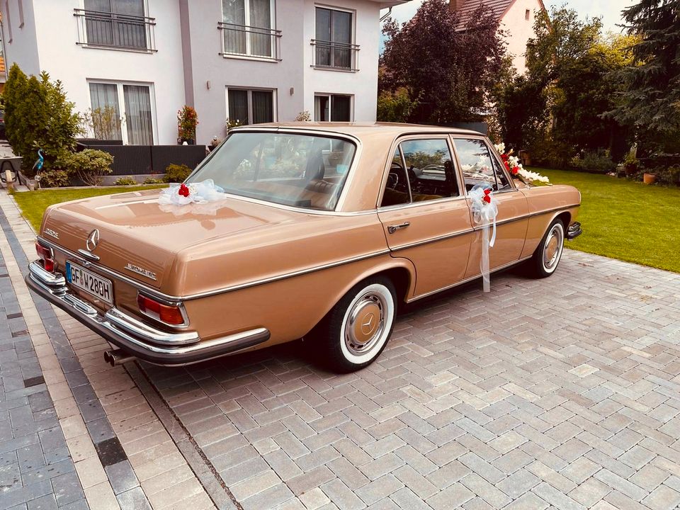 Oldtimer mieten, Hochzeitsauto, Oldtimervermietung in BERLIN in Berlin