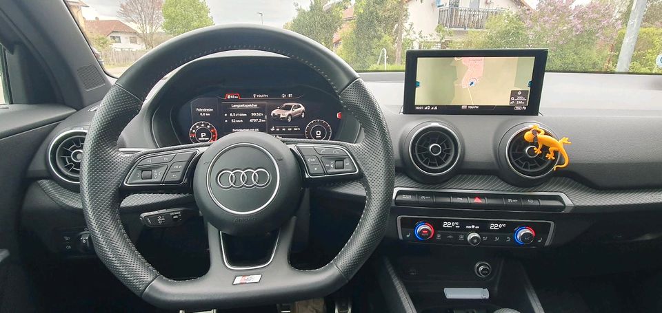 Audi Q2 2.0 TFSI Quattro in Marburg