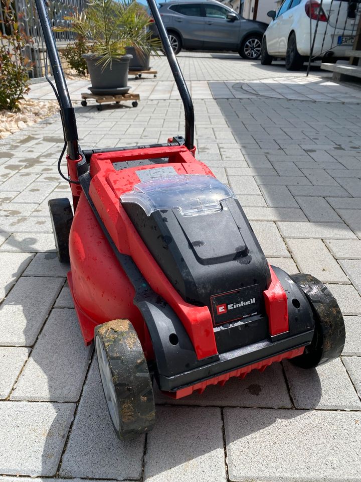 Rasenmäher Einhell GC-RM 18/32 Li in Bad Krozingen