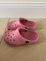 Crocs Kinder Mädchen pink Gr  27 - 29 10 - 11 Clogs Gartenschuhe Bergedorf - Kirchwerder Vorschau