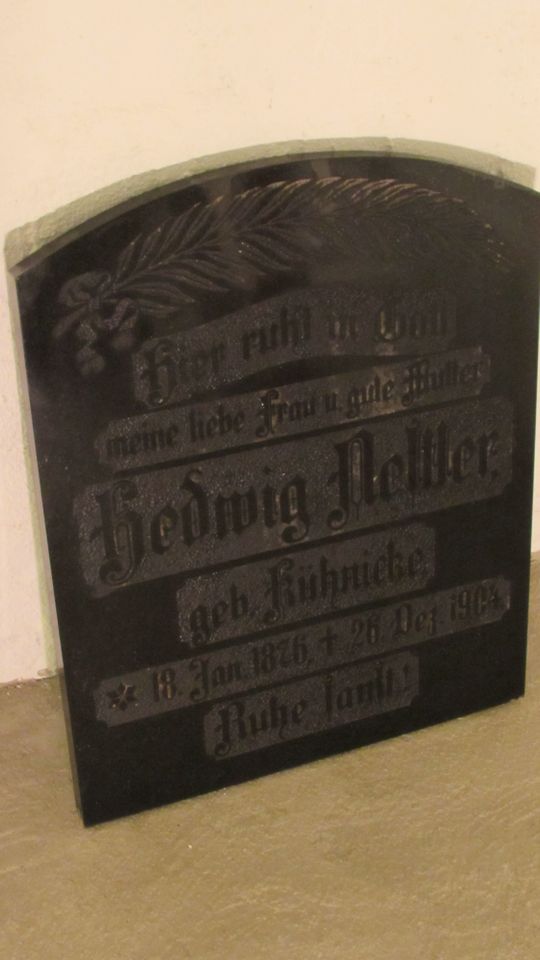 Grabstein / Grabplatte ca. 70 x 50 cm in Leipzig