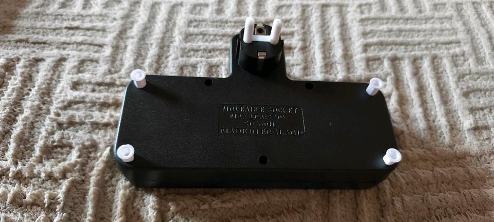 drei+ zwei USB Anschluss modern Steckdose ein und Ausschalter in Dortmund