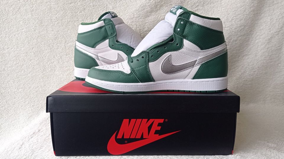 Air Jordan 1 High OG Retro Gorge Green in München