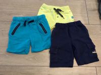 3 Kurze Hosen Shorts Größe 74 Nordrhein-Westfalen - Simmerath Vorschau