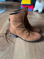 Leder Boots gefüttert Winterstiefel Cox Größe 40 Brandenburg - Königs Wusterhausen Vorschau