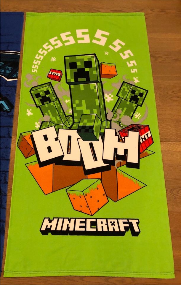 2x Minecraft Handtuch Strandtuch Creeper Enderdrache grün neu in Diekholzen