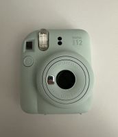 Fujifilm Instax Mini 12 Sofortbild Kamera mit 20 blanco Filmen Nordrhein-Westfalen - Ennigerloh Vorschau