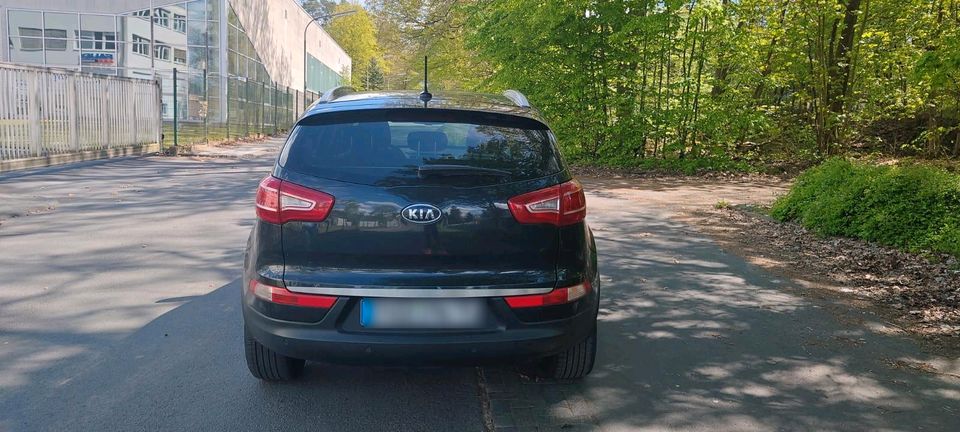 KIA Sportage 2.0 Diesel 2x4 in Stadtallendorf