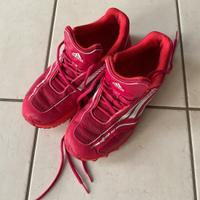Adidas Attaak Hockeyschuhe Feldhockey Hockey Damen 7 40 2/3 Rot Nordrhein-Westfalen - Velbert Vorschau