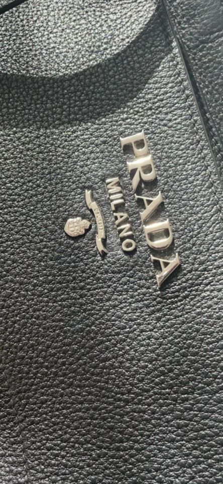 Prada Shopper Tasche Henkeltasche in Nagold