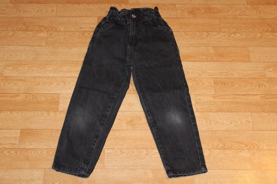 ** Zeeman ** Jeanshose Gr.134 in Troisdorf