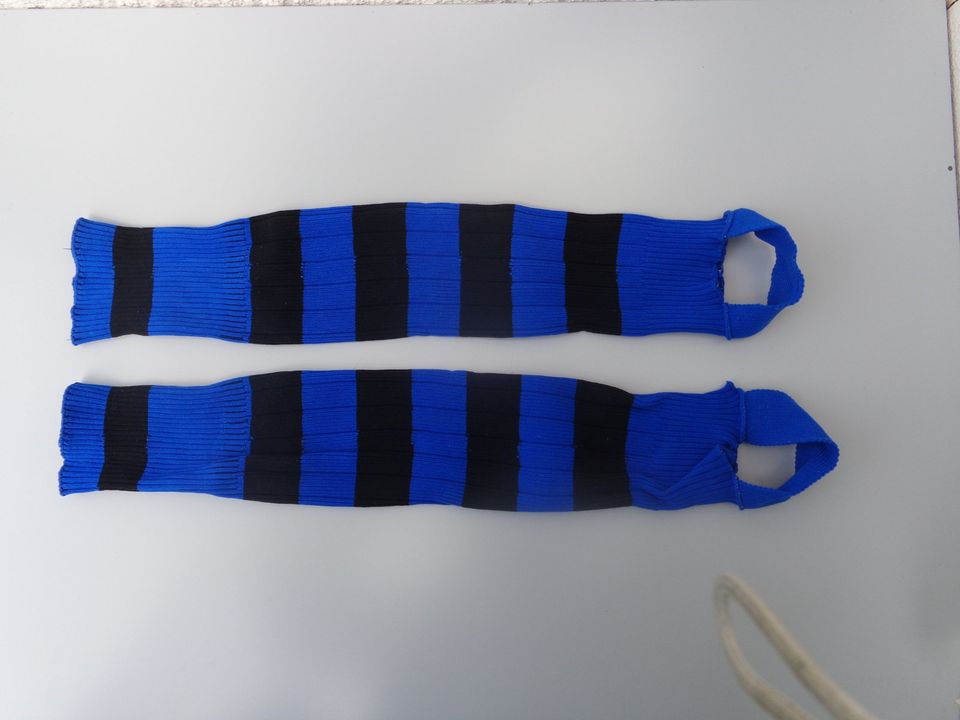 Kinder Schienbeinstütze / -schützer Länge 42 cm blau mit Streifen in Neckargemünd