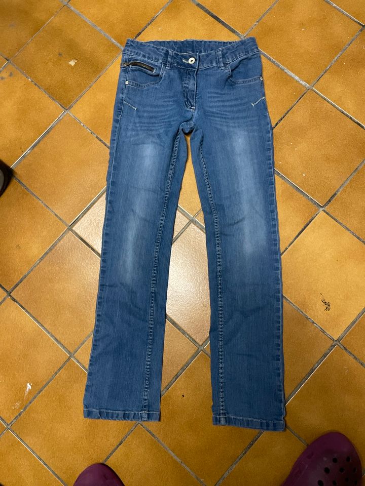 Jeans von Alive, neu Gr.152 in Dortmund