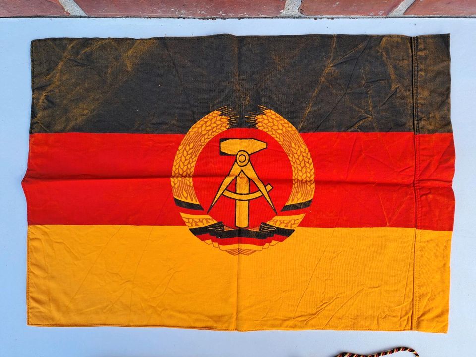 DDR / Halle Flagge - Fahne - Wimpel - Ostalgie / Vintage in Gronau (Westfalen)