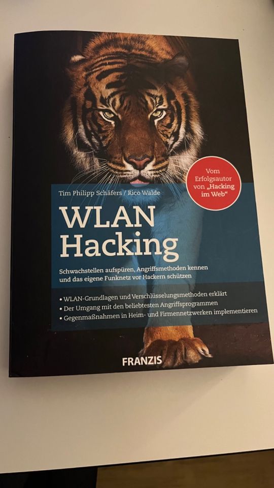 WLAN Hacking - Tim Philipp Schäfers / Rico Walde in Jena