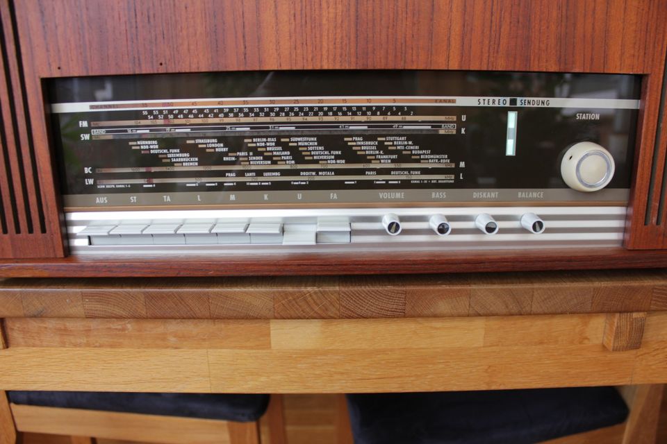 Röhrenradio Loewe Opta "Planet Stereo, Typ 62061" in Kiel