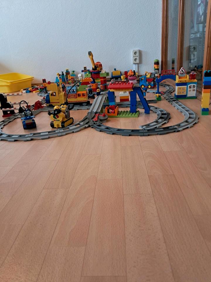 Großes LEGO-Duplo Eisenbahn Set in Ebersbach/Sachsen