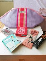 Benefit Kosmetiktasche mit 5 Mini's ❤️ Nordrhein-Westfalen - Essen-Haarzopf Vorschau