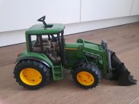 Bruder Spielzeug Traktor John Deere Sachsen - Göda Vorschau