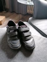 Adidas Schuhe Gr. 35 zu tauschen Nordrhein-Westfalen - Bad Oeynhausen Vorschau