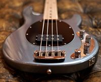 Music Man Stingray Bass 'Luke Blue' 2018 Limited Edition 4 String Köln - Ehrenfeld Vorschau