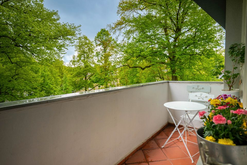 Grüne Oase sucht nette Familie - Helle 4 Zimmer Whg mit Süd-West Balkon & großem Garten in Berlin