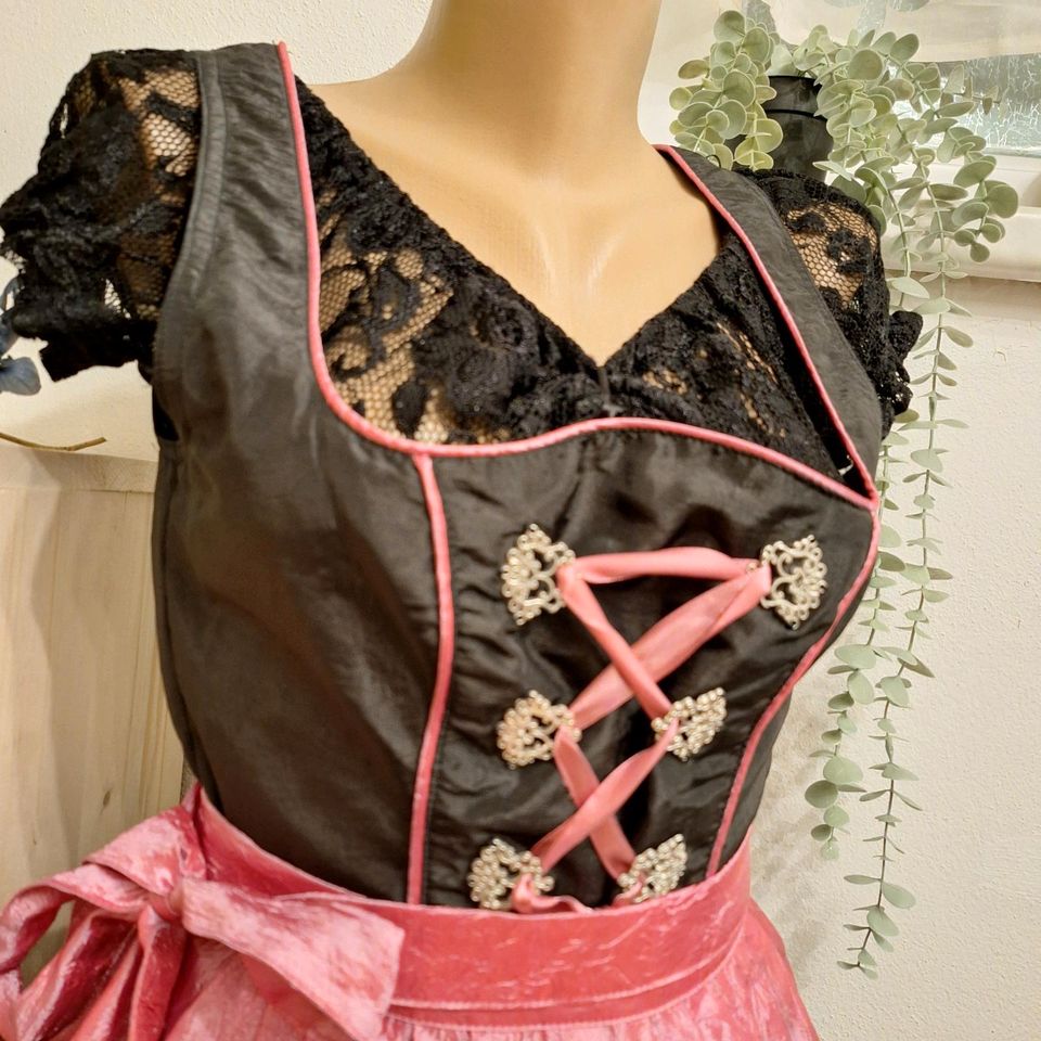 Wunderschönes Dirndl ~ Größe 36 schwarz pink in Zella-Mehlis