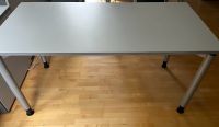 Hochwertiger Schreibtisch Assmann Büro Tisch Gewerbe 160 cm grau Bayern - Bad Abbach Vorschau