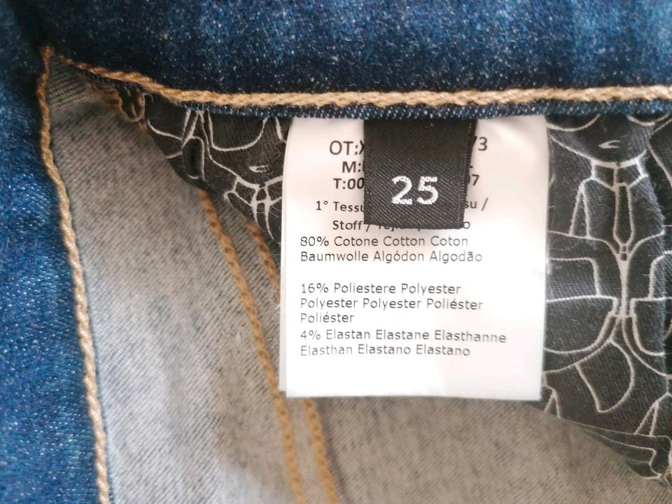 Karl Lagerfeld Gr. 25 XS Designerdenim unisex in München