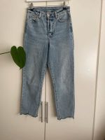 H&M MOM Jeans Ultra high Waist Denim Gr. 34 Nordrhein-Westfalen - Dormagen Vorschau