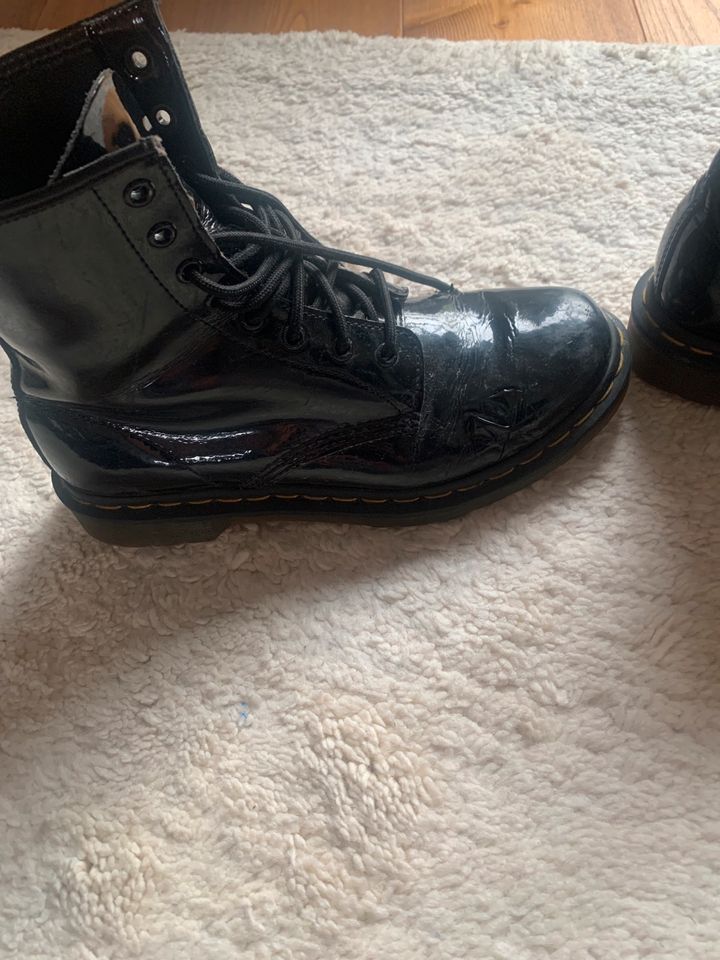 Dr. / Doc Martens AirWalk in Bonn - Beuel | eBay Kleinanzeigen ist jetzt  Kleinanzeigen