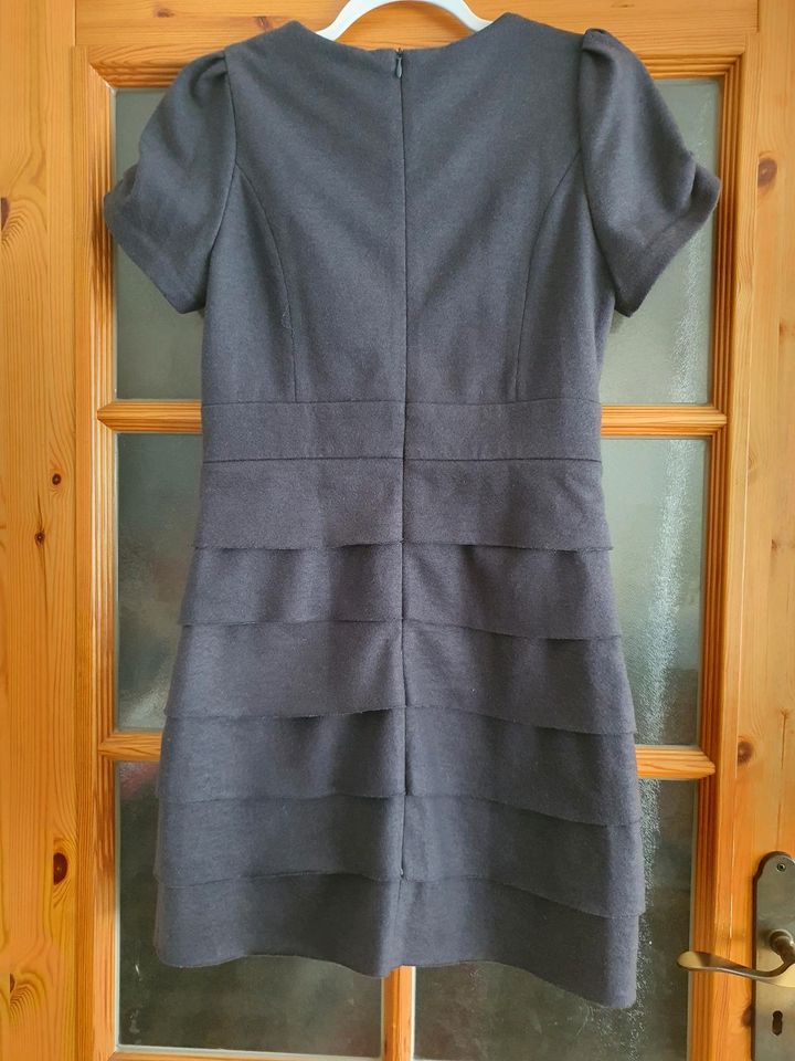 Marc Jacobs  Kleid Gr. S Wolle Businesskleid in Cuxhaven