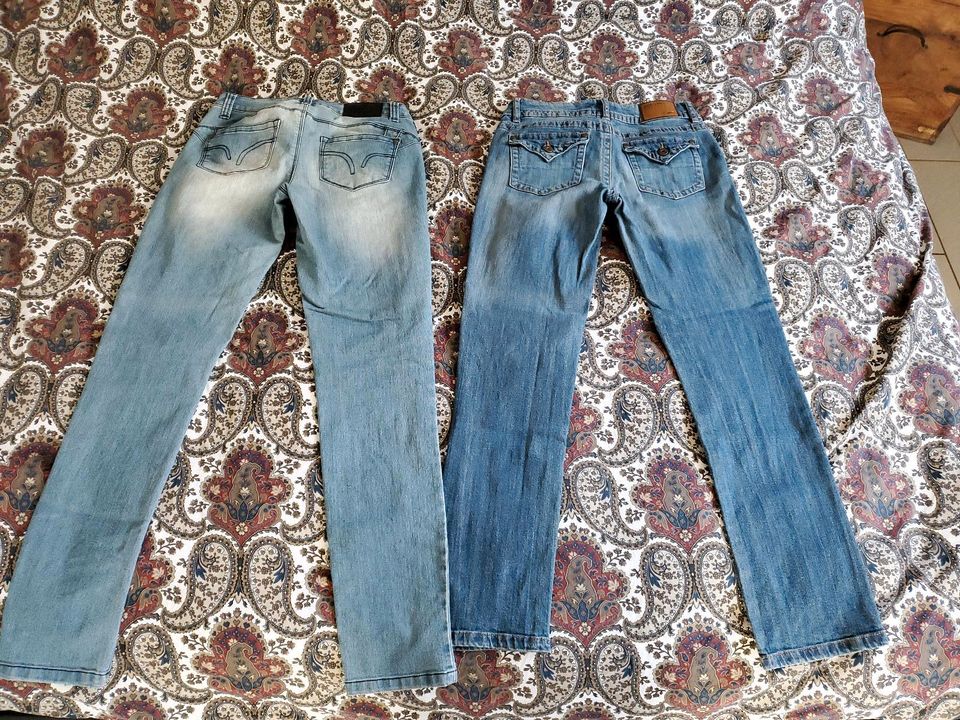 Arizona Jeans Damen 36 in Hungen